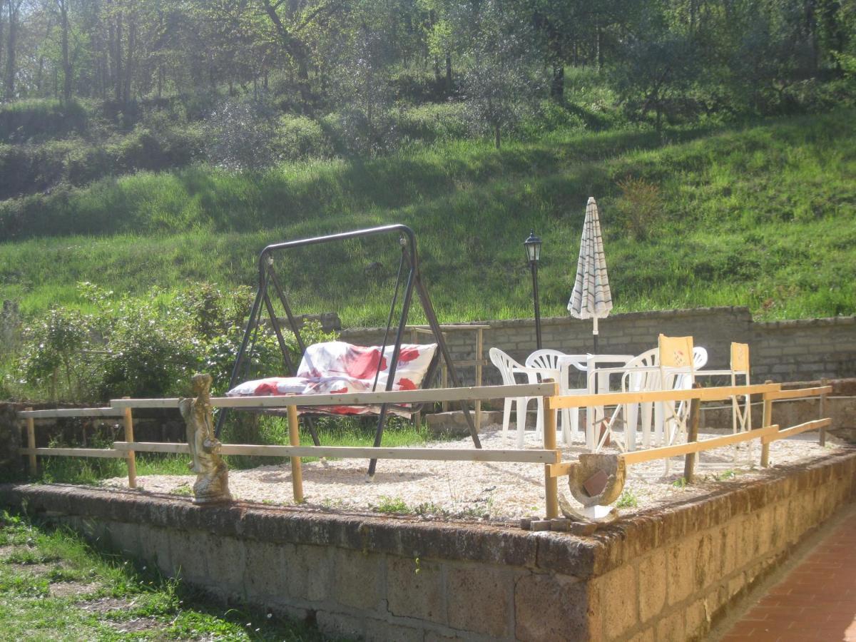 Apartament Alloggio Turistico Mooneyes Castiglione In Teverina Zewnętrze zdjęcie